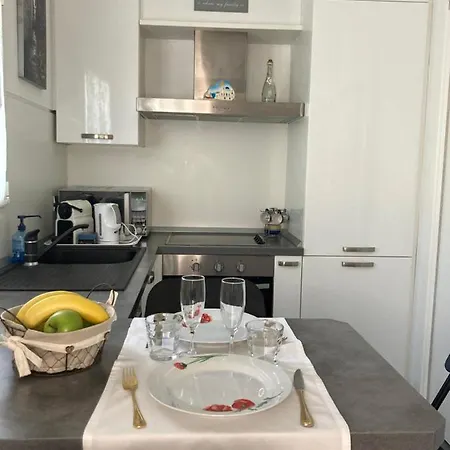 La Cigale Avec Grande Terrasse *