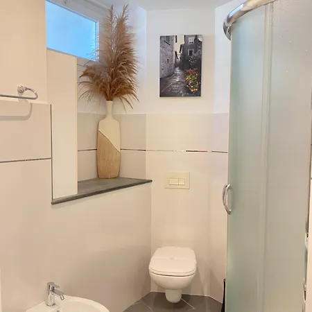 La Cigale Avec Grande Terrasse דירה מנטון