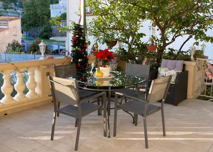 La Cigale Avec Grande Terrasse Διαμέρισμα Μεντόν